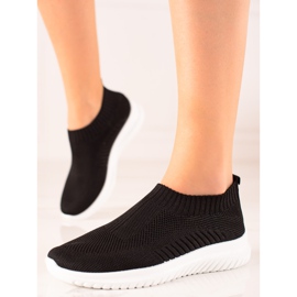 TRENDI Comode scarpe da ginnastica slip-on nero 2