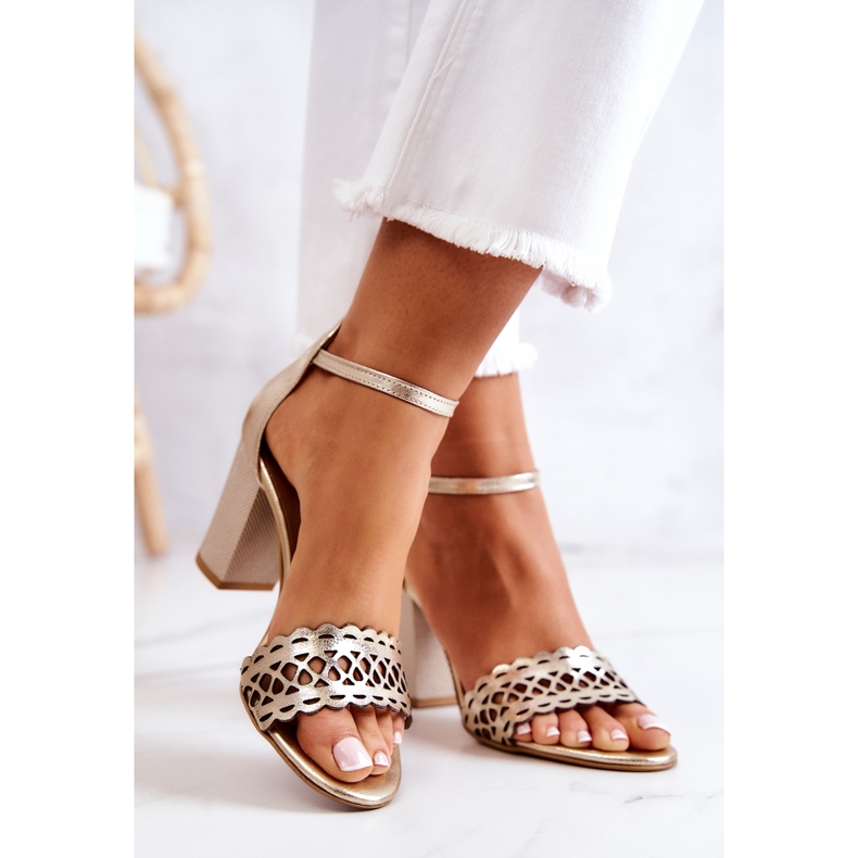 Lewski Shoes Sandali in pelle traforati Lewski 2869 Golden d'oro 2