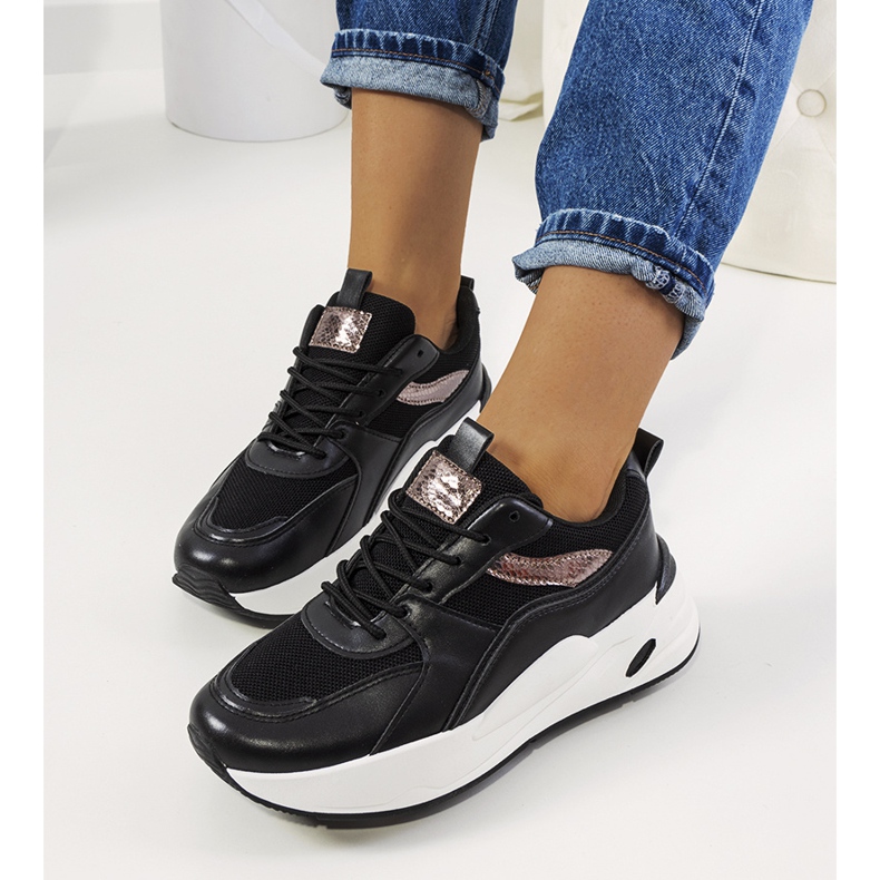 Scarpe sportive Nazaria nere nero d'oro 1