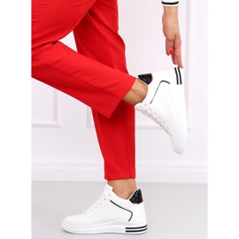Sneakers su zeppa nascosta Izumi BIANCO / NERO 2