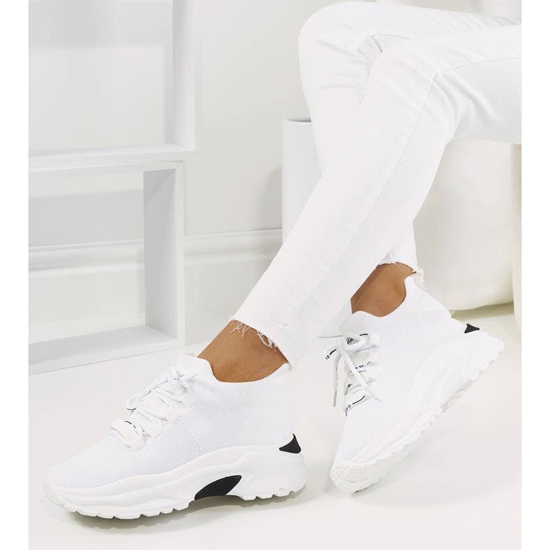 Sneakers bianche da donna di Barraza bianca 1