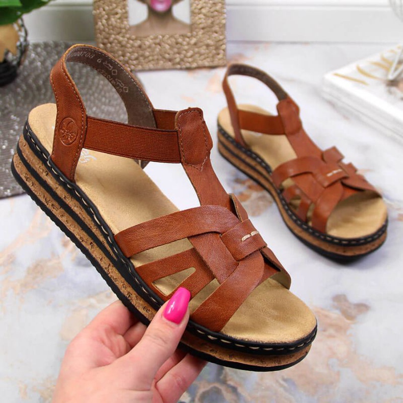 Sandali con zeppa Rieker W 62918-22 marrone 1