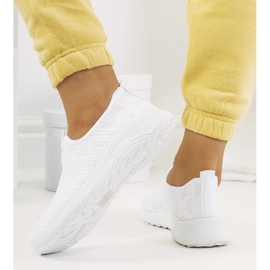 Le scarpe da ginnastica bianche di Abby bianco 1