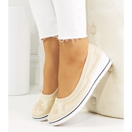 Ballerine beige sulla zeppa Connor 1