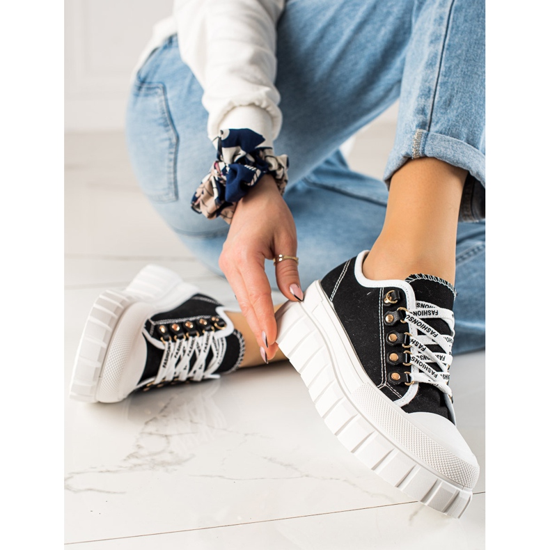 TRENDI Sneakers Stringate Sulla Piattaforma nero 1