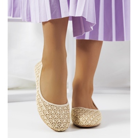 Ballerine in pizzo Chuwi beige lucido 2