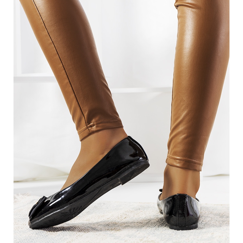 Ballerine Flynn in vernice nera nero 1
