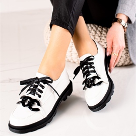 Goodin Scarpe stringate con ornamento bianca 1