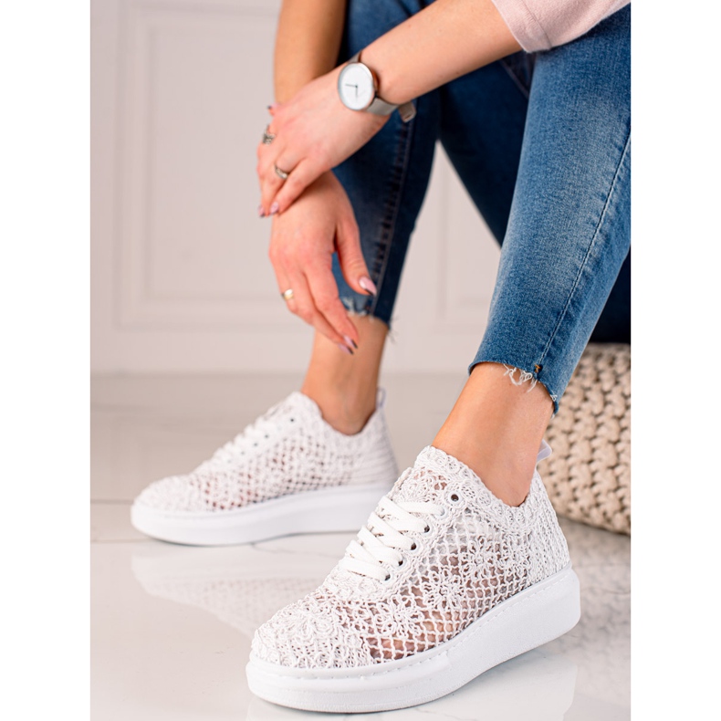 ARTIKER Sneakers traforate sulla piattaforma bianca 1