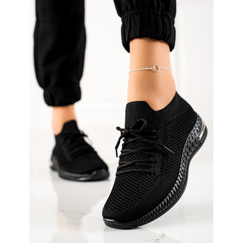TRENDI Scarpe sportive leggere nero 2