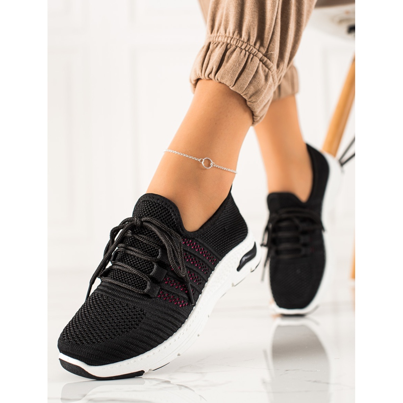 TRENDI Scarpe sportive slip-on nero 1