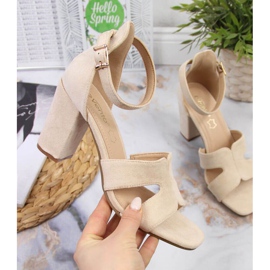 Sandali sul palo di eVento W EVE344A beige 1