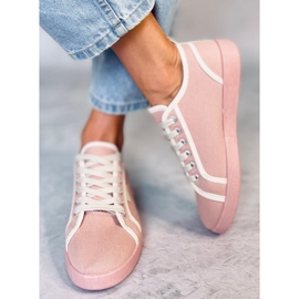 Rosa Trest Sneakers chanelki rosa 1