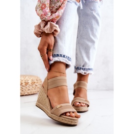Sandali da donna con zeppa Big Star JJ274978 Beige 1