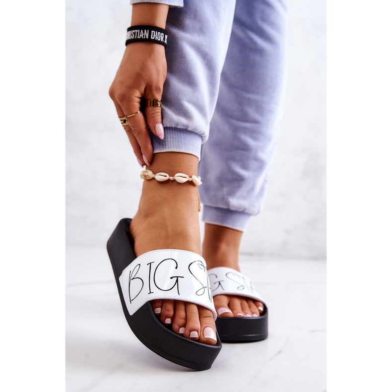 Pantofole in gomma da donna Big Star JJ274A275 in bianco e nero 1