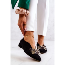 PA2 Eleganti scarpe in camoscio con decorazione McQueen nera nero 1