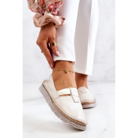 Mocassini da donna in pelle Maciejka 05432-22 Beige chiaro 1