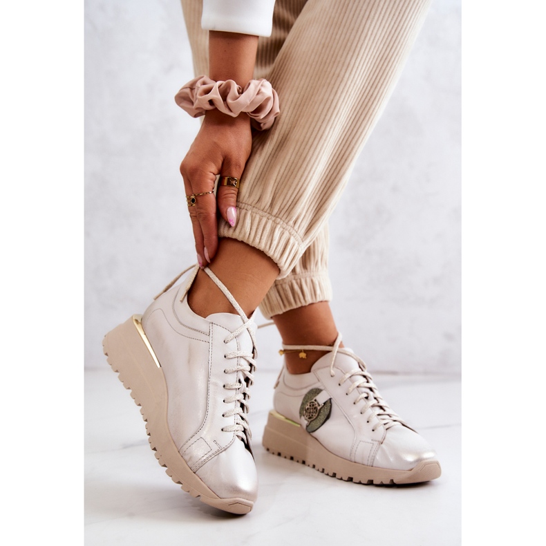 Scarpe sportive in pelle con zeppa Maciejka 05492-04 Beige 2