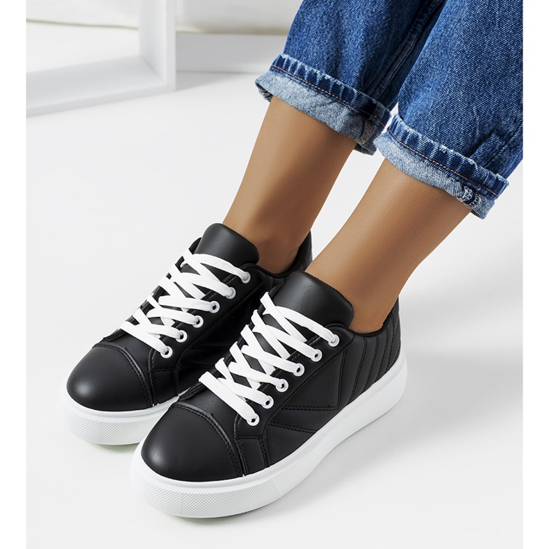 Sneakers nere con suole grosse Matthew nero 1