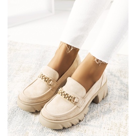 Mocassini beige su una spessa suola Jeri 1