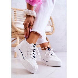 Scarpe sportive da donna sneakers GOE JJ2N4164 Bianche bianca 2