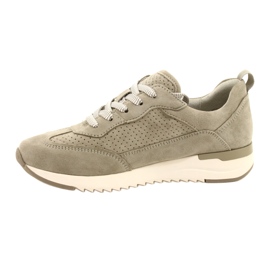 Scarpe da donna in pelle traforata Caprice 23708-28 nei toni del verde 2