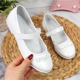 Ballerine da comunione con velcro Kornecki Jr KOR6493C bianche bianca 1
