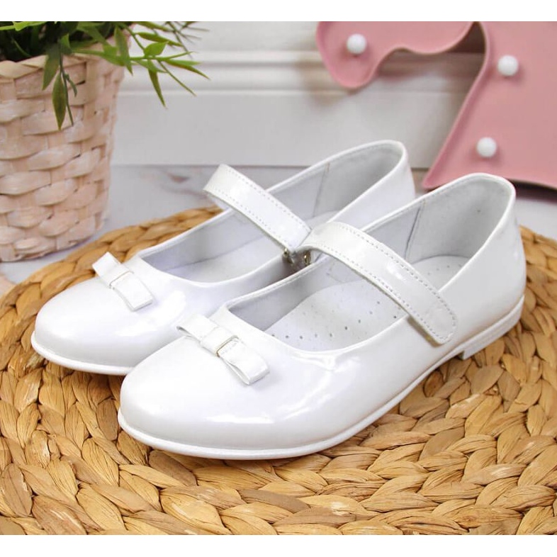 Ballerine da comunione con velcro Kornecki Jr KOR6493C bianche bianca 2