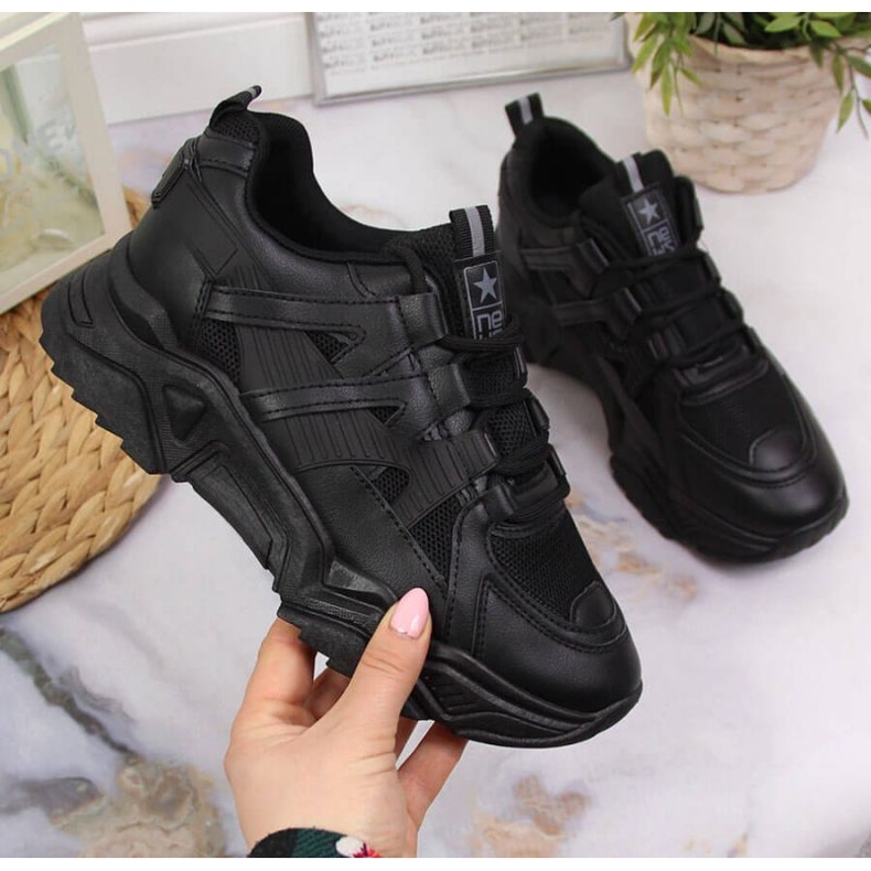 Sneakers con zeppa Novità W EU649A nere nero 1