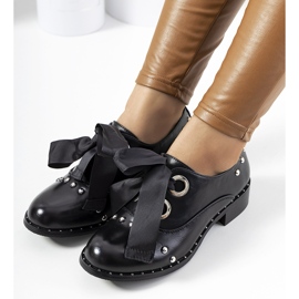 Scarpe basse nere di Belcastro nero 1