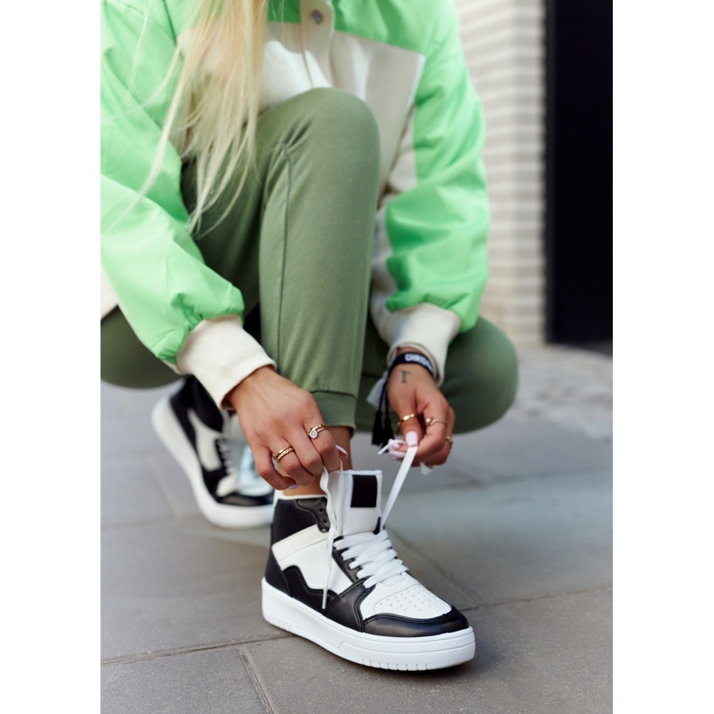 FG2 Scarpe Sportive Alte da Donna Bianche e Nere Megithoe bianca nero 1
