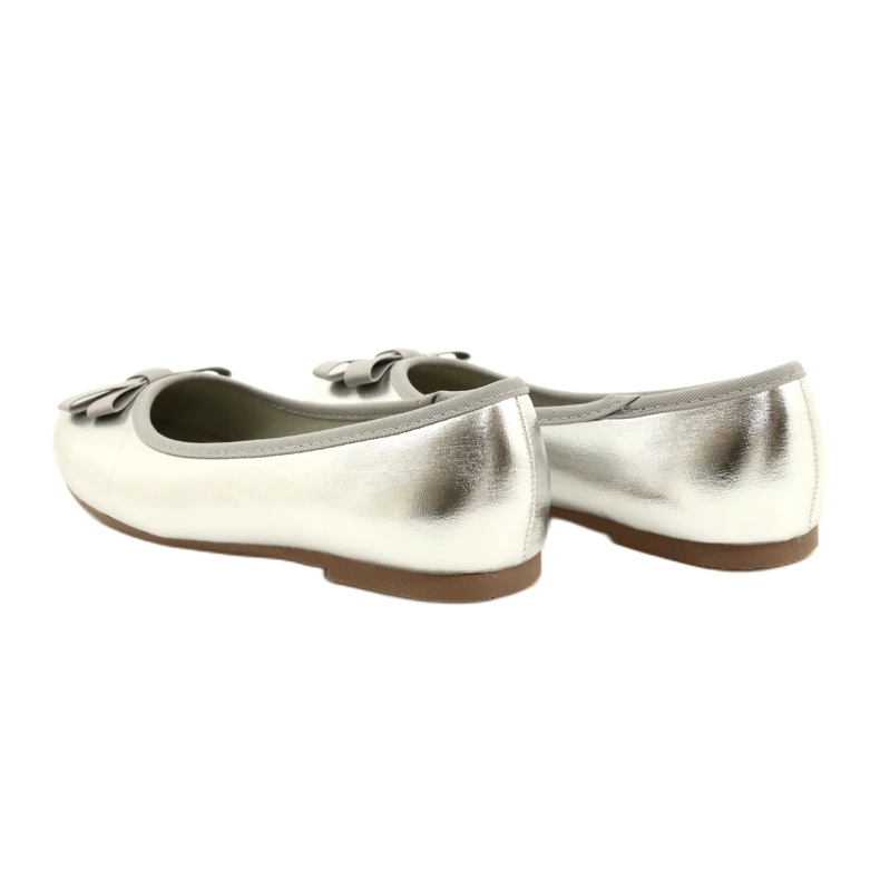 Miss Girls 'Metallic Ballerinas con un arco d'argento 8