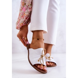 Ciabatte da donna in pelle Nicole 2659/003 Bianche bianco 1