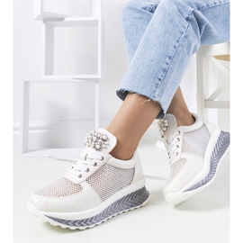 Sneakers olografiche bianche di Saggers bianca 1
