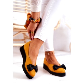 Ballerine in camoscio sulla piattaforma Maciejka 05062-07 Giallo 2