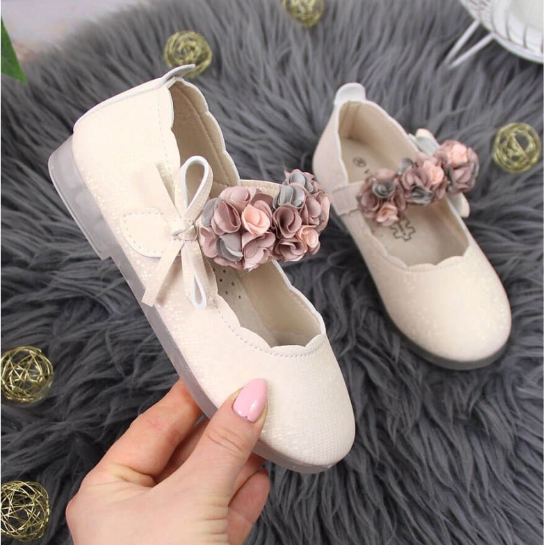 Ballerine in velcro con fiori Vinceza Jr JAN99A beige 1