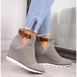 Sneakers grigie con zeppa traforate Filippo W PAW117B grigio 2