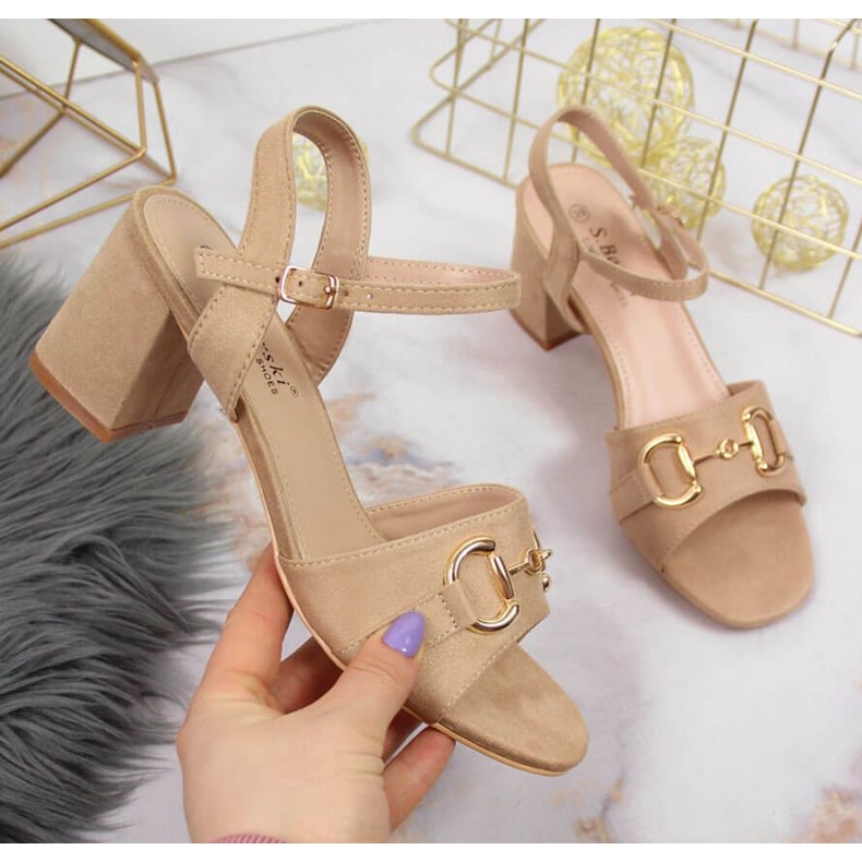Sandali sul palo con la decorazione S.Barski W OLI158B beige 1