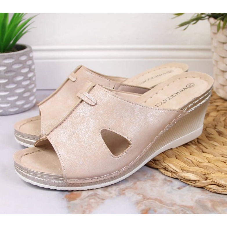 Ciabatte con zeppa Vinceza W JAN105 beige 2