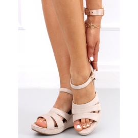 Sandali con zeppa Nirali Beige 1