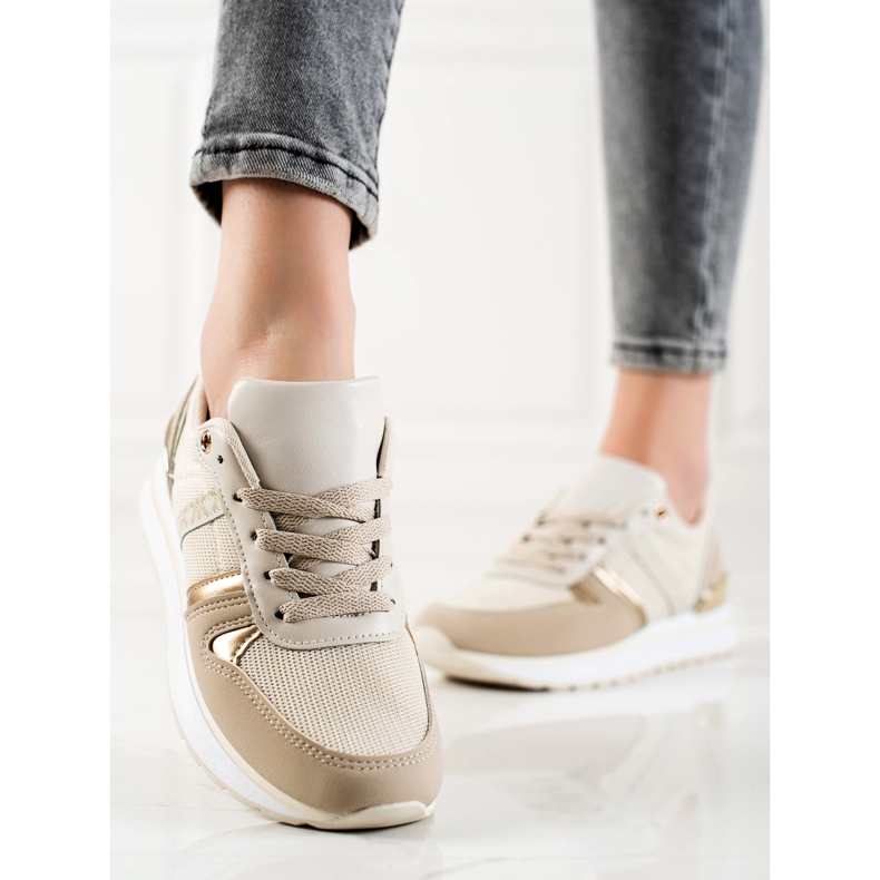 Sweet Shoes Sneakers comode classiche beige d'oro 2