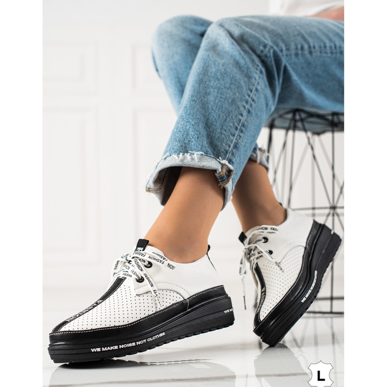 Scarpe brogue in pelle sulla piattaforma bianco nero 2
