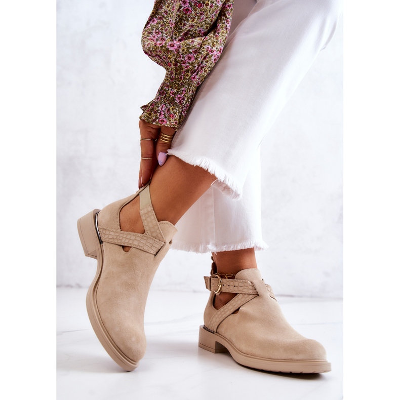 PL5 Stivaletti in pelle da donna con un Ramos beige chiaro ritagliato 2