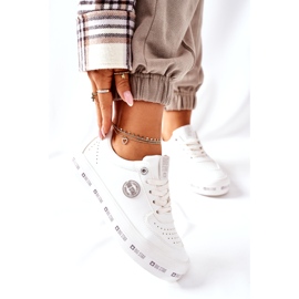 Sneakers in pelle sulla piattaforma Big Star II274075 Bianco 2