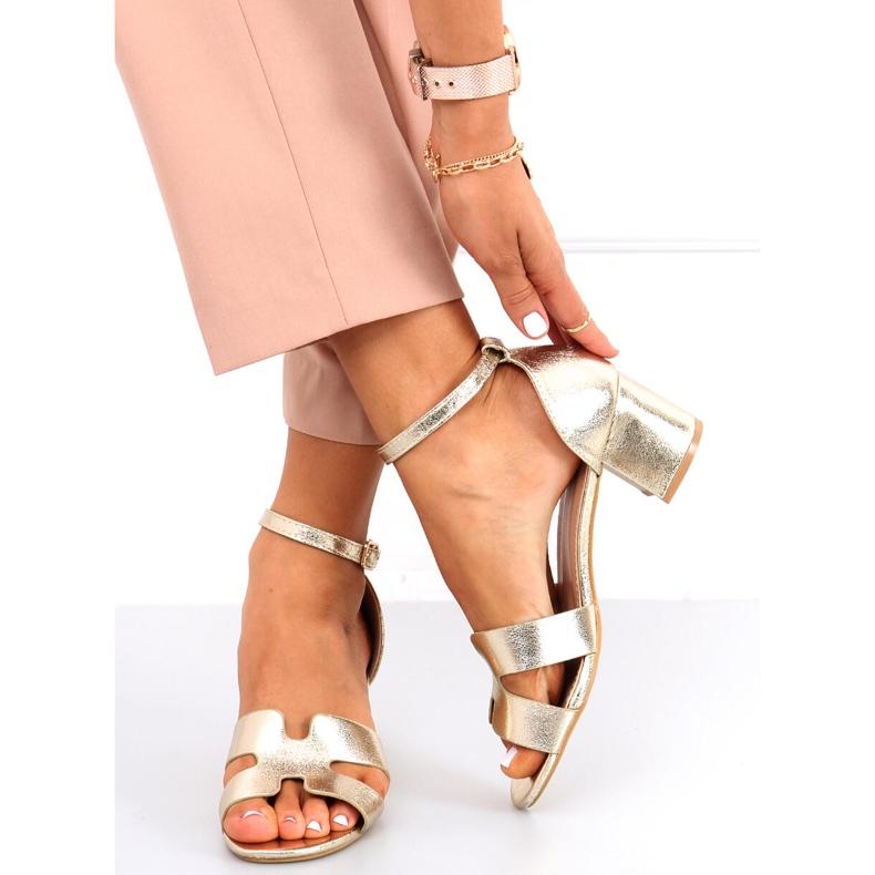 Sandali con tacco Nabila Gold d'oro 2