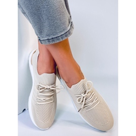 Bello Calzini beige scarpe sportive 2