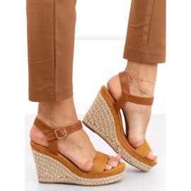 Sandali con zeppa Zahia Camel marrone 1