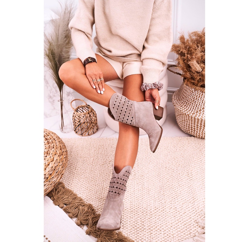 Nicole Stivali da cowboy da donna con tacco in pelle scamosciata Cappuccino Emily beige 2