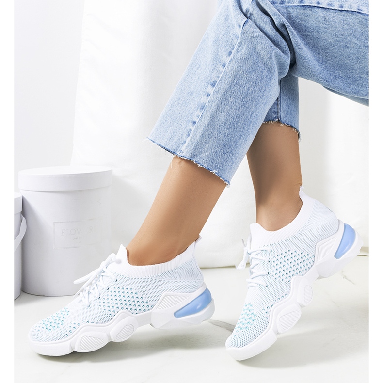 Sneakers sportive Daniela in bianco e blu 1