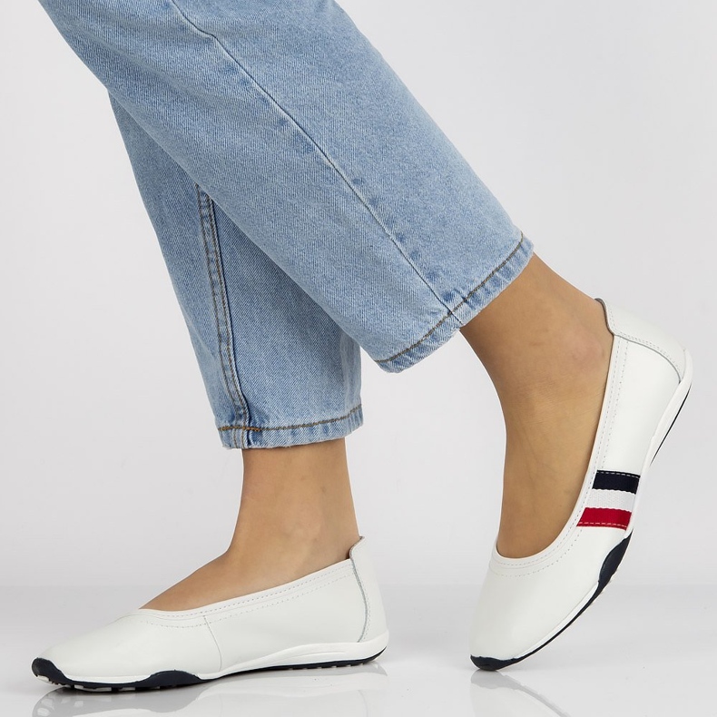 Scarpa in pelle Filippo DP2063/21 Wh bianca 2